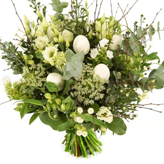 Witte paasbloemen Uitbundig boeket