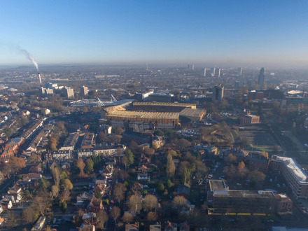 Wolverhampton Wanderers vs Brentford (Premier League) (Vliegtuig)