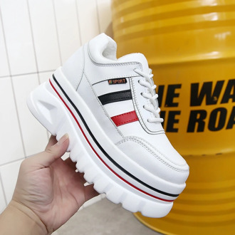 Woman Chunky Sneakers 2020 Winter Fashion Platform Plush Casual Shoes Keep Warm Basket Female Vulcanized Shoes Women White Black