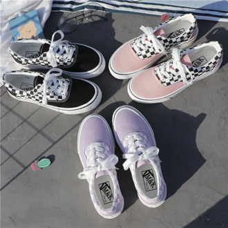 Women Canvas Shoes Checkered Vulcanize Shoes Slip on Flat Shoes Casual Comfortable Loafters Plaid Female Teenager Shoes Teens