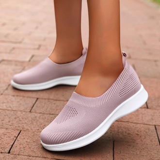 Women Casual Shoes Light Sneakers Breathable Mesh Summer knitted Vulcanized Shoes Outdoor Slip-On Sock Shoes Plus Size Tennis