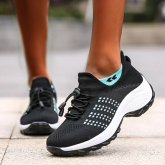 Women Casual Sneakers Fashionable Vulcanize Shoes Platform Spring Running Sport Sneakers Breathable Tennis Air Large Size Shoes