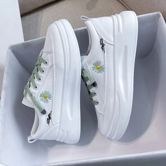 Women Chunky Sneakers Fashion Platform Flat Flower Designers White Leather Sport Ladies Shoes Lace Up Casual Shoes Woman Summer