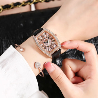 Women's Watch Luxury Fashion Dress Watch Woman 2020 Novel Leather Quartz Rhinestone Tonneau Watch for women gift Montres Femme
