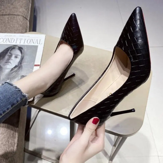 Women Shoes 2020 Spring Pumps Beige High Heels Pointed Wedge Shallow Mouth Lace-up Work Dress Professional Slip Om All-Match