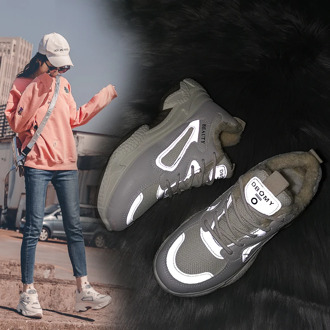 Women Sneakers Shoes 2019 Fashion Designer Shoes Woman Lace-Up Winter Warm Fur Leather 5CM High Platform Sneakers Chunky Female