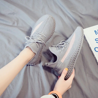 Women Sneakers Vulcanize Shoes Fashion Casual Sneakers Mesh Lace Up Flat Shoes Breathable Walking White Shoes Tenis Feminino