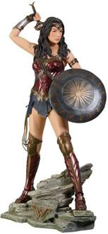 Wonder Woman Life-Size Statue Wonder Woman 224 cm