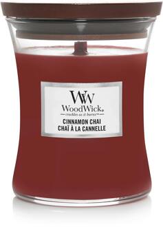 WoodWick Geurkaars Medium Cinnamon Chai - 11 cm | ø 10 cm Rood