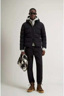 Woolrich Men matt stretch puffer jacket Zwart - XL