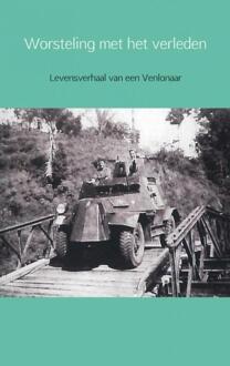 Worsteling met het verleden - Boek Th. Boermans (9462548900)