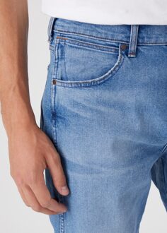 Wrangler Frontier cool twist w31 x l34 Blauw