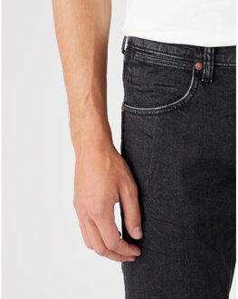Wrangler Larston lightning - maat 31-34 Zwart