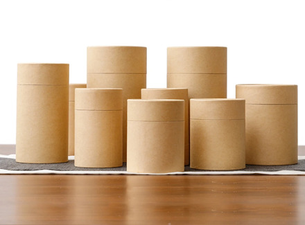 Xin Jia Yi Packaging Gift Box Custom made Durable Cosmetic Perfume Circular Cardboard Paper Gift Packing Paper Can