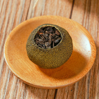 Xinhui Xiaoqing (Green Snake) Mandarin Orange Peel Palace Pu'er Tea Bulk Cooked Tea Canned Tea Gift Box 250G