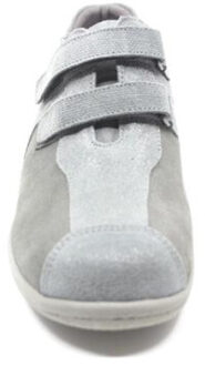 Xsensible Lucia salie - 4.5