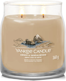 Yankee Candle Geurkaars Medium - met 2 lonten - Amber & Sandalwood - 11 cm / ø 9 cm Bruin