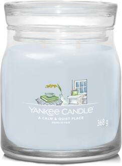 Yankee Candle Geurkaarsen Yankee Candle Signature Medium Candle A Calm & Quiet Place 368 g