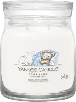Yankee Candle Geurkaarsen Yankee Candle Signature Medium Jar Soft Blanket 368 g