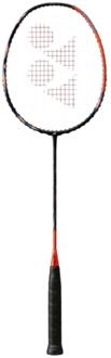 Yonex Astrox 77 Tour High Badmintonracket 1 Oranje