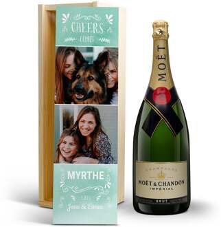 YourSurprise Champagne in bedrukte kist - Moët & Chandon (1500ml)