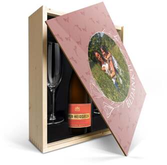 YourSurprise Champagnepakket met glazen - Piper Heidsieck Brut (750ml) - Bedrukte deksel