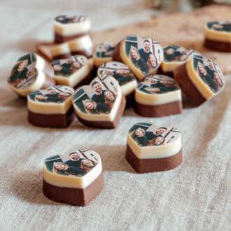 YourSurprise Chocolade bonbons hart met foto - 12 stuks