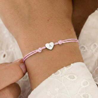 YourSurprise Gepersonaliseerde koord armband - Roze - Zilver hartje