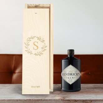 YourSurprise Gin in gegraveerde kist - Hendrick's
