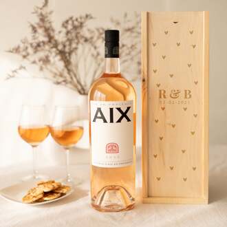 YourSurprise Wijn in gegraveerde kist - AIX rosé (Magnum)