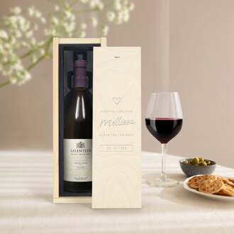 YourSurprise Wijn in gegraveerde kist - Salentein - Pinot Noir
