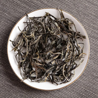 Yunnan Pu'er Tea 2018 Jingmai Old Tree Raw Tea Spring Tea before Ming Dynasty