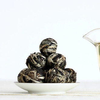 Yunnan Pu'er Tea Handmade Moonlight White Dragon Ball Mini Dragon Ball Moonlight Beauty Tea in Bulk