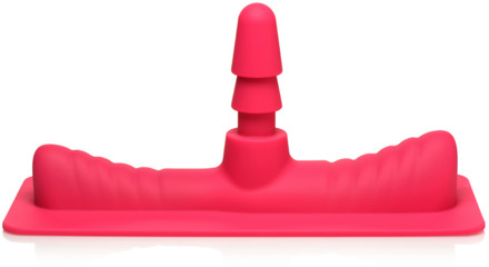 Zadeladapter met Dildo - Roze/Vleeskleur - Zadeladapter met Dildo - Roze/Vleeskleur