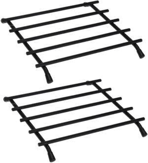 Zeller 4x Metalen zwarte pannenonderzetters vierkant 20 cm