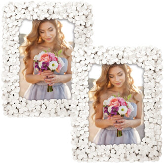 ZEP Fotolijstje - 2x stuks - witte bloemen - voor foto van 15 x 20 cm - bruiloft / huwelijk fotolijs