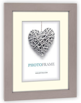 ZEP Houten fotolijst beige geschikt voor een foto van 10 x 15 cm of 15 x 20 cm - Fotolijsten
