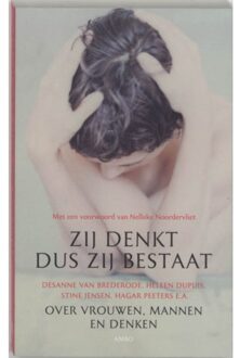 Zij denkt dus zij bestaat - Boek Ambo/Anthos Uitgevers (9026321325)