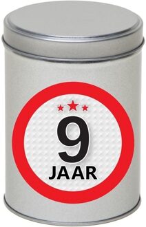 Zilver bewaarblik/opbergblik 13 cm met 9 jaar sticker - Cadeaudoosjes Zilverkleurig