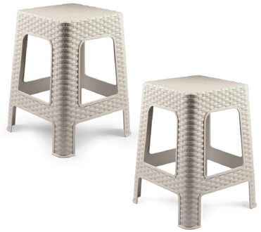 Zit krukjes - 2x - beige - rotan kunststof - 37 x 37 x 46 cm - extra zitplaatsen