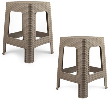 Zit krukjes - 2x - taupe - rotan kunststof - 37 x 37 x 46 cm - extra zitplaatsen