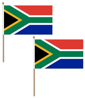 Zuid Afrika handvlaggetje/zwaaivlaggetje - 2x - 15 x 22 cm - met houten stokje - Landen - supporters