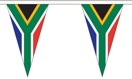 Zuid Afrika Vlaggetjes vlaggenlijn slinger - 500 cm - polyester - binnen/buiten - versiering Multi