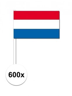 Zwaaivlaggetjes Nederland - 600x - 12 x 24 cm - handvlaggetjes - versiering - feestartikelen Multi