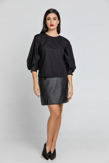 Zwart top met bisschopmouwen van Conquista - S