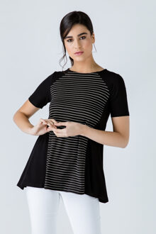Zwarte top met korte mouwen en streepdetail