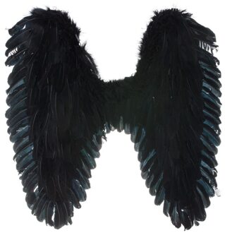 Zwarte vleugels met veren 65 x 60 cm groot