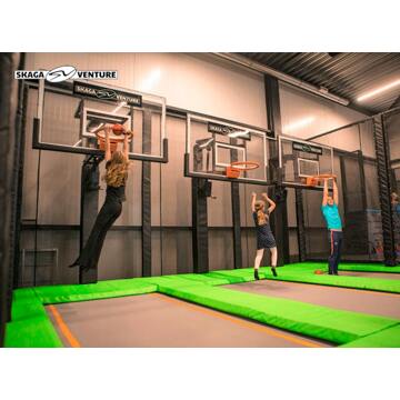 1 uur jumpen in trampolinepark bij SkagaVenture