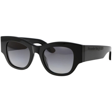 Alexander McQueen Stijlvolle zonnebril Am0420S Alexander McQueen , Black , Dames - 50 MM