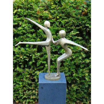 Bronzen beeld, danspaar nr 4.